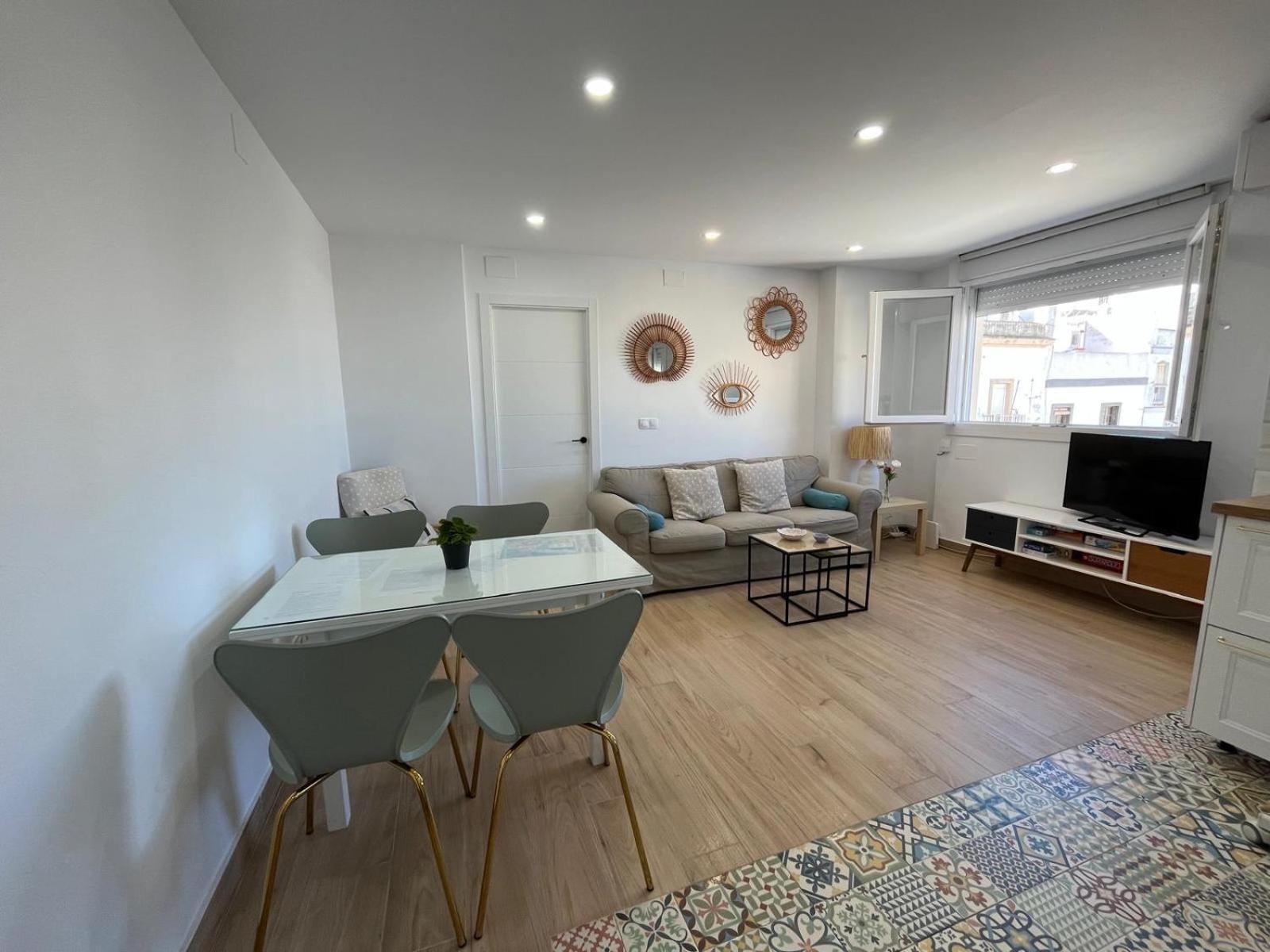 Apartment The Traveller's House Con Vistas A Playa La Caleta